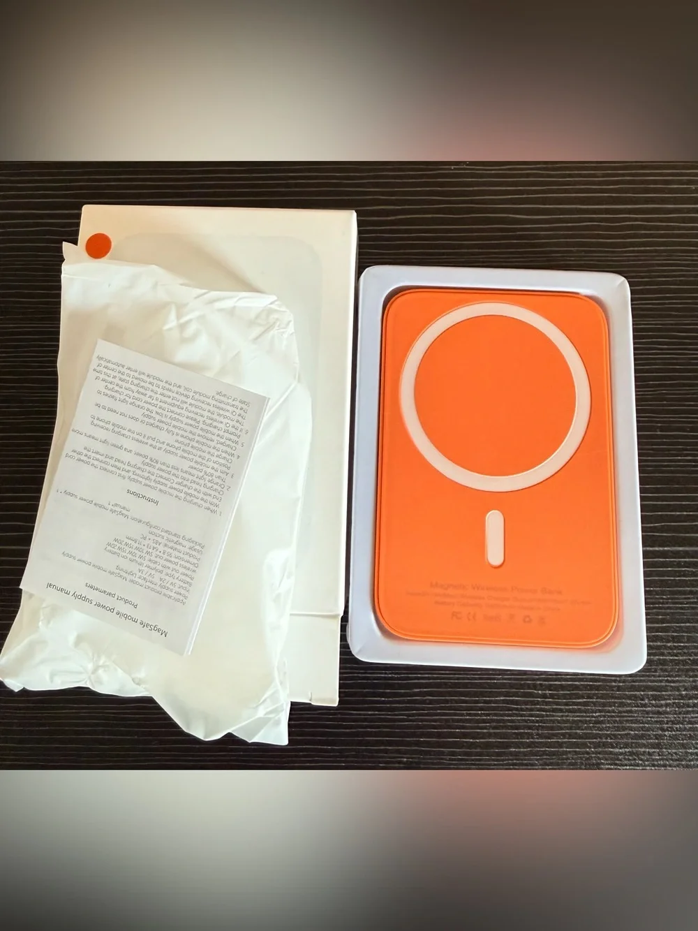 Magnetic Battery Pack - White